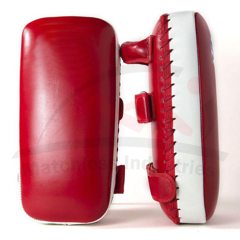 Kick Thai Pad
